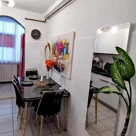 Apartment Ferdinand - Self Check-in & Sea View Constanta