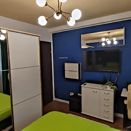 Ferdinand - Self Check-in & Sea View Apartment Constanta